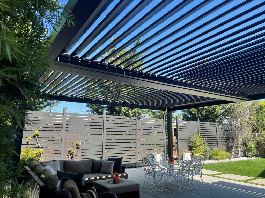 4k Aluminum Louvered Roof